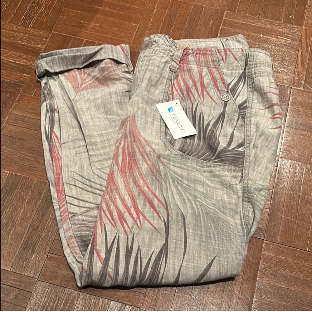 Level 99 Tropical Gray and Red Trousers